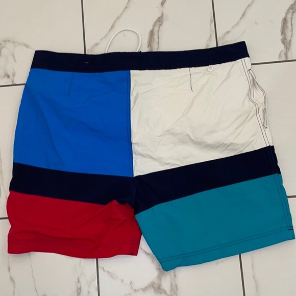 NWOT Tommy Hilfiger color Block Shorts - Picture 6 of 6